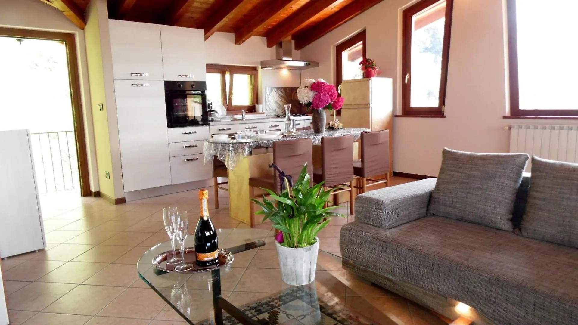 Villa In Pisogne With Pool Garden And Lake View Italien