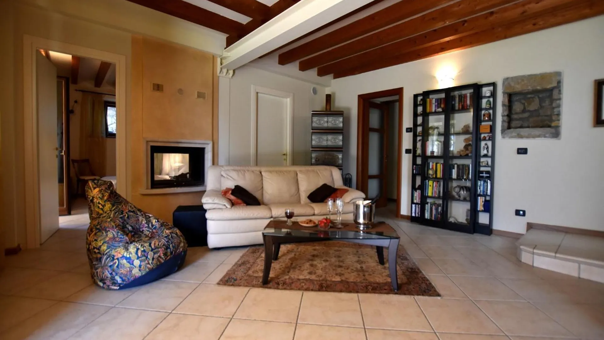 Villa In Pisogne With Pool Garden And Lake View 0*,