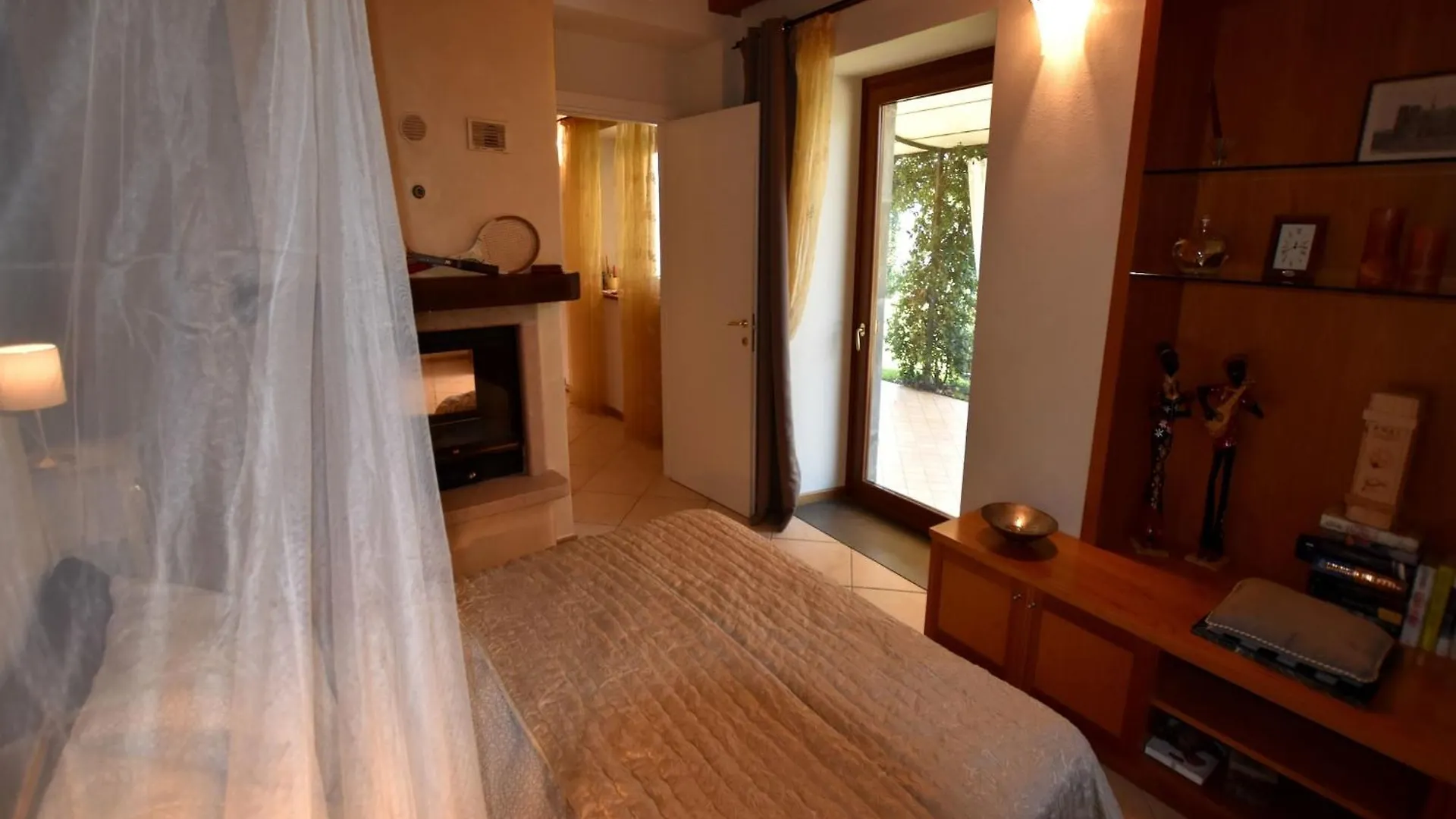 Villa In Pisogne With Pool Garden And Lake View Italien